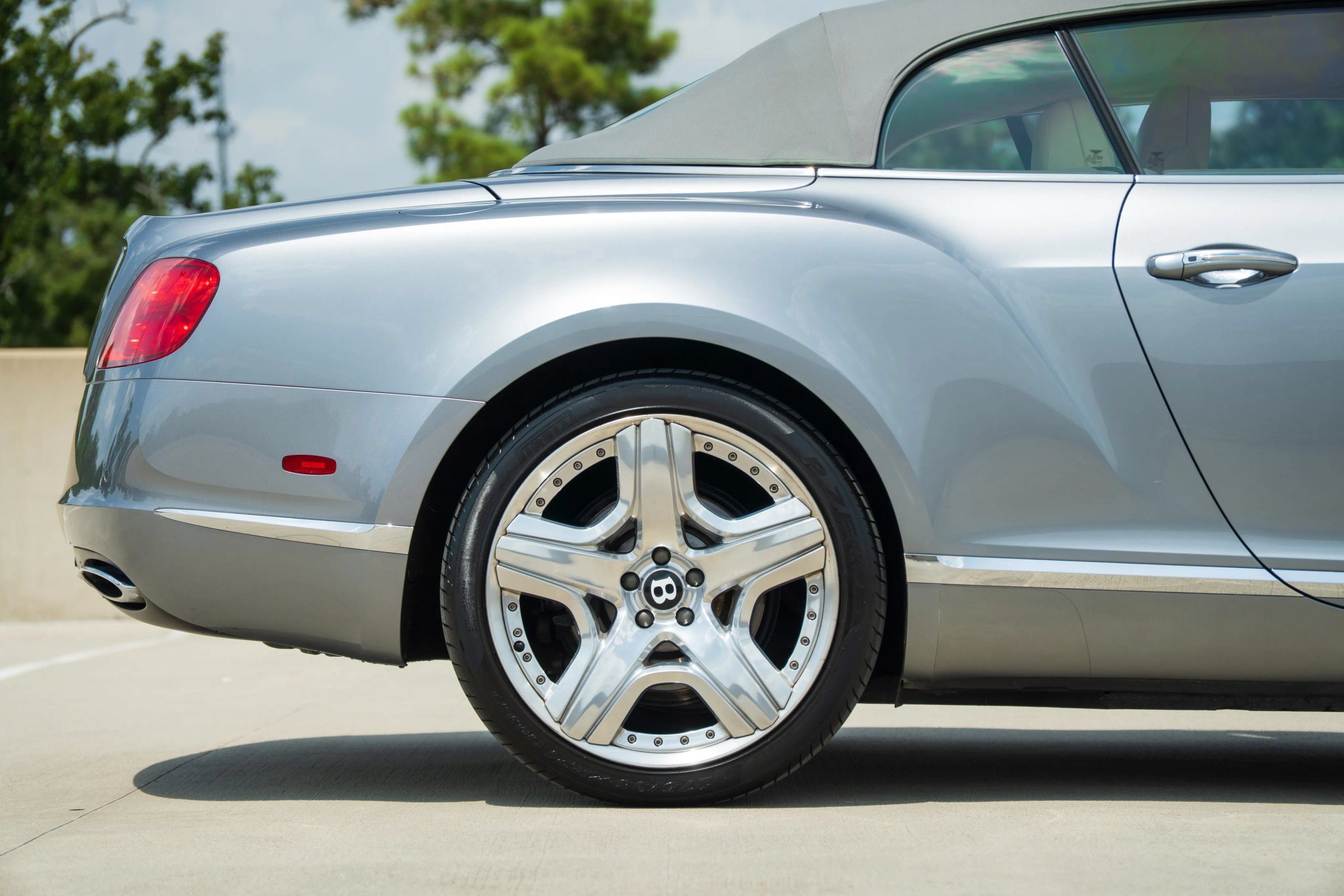 Used 2013 Bentley Continental GT AWD/4WD image 14