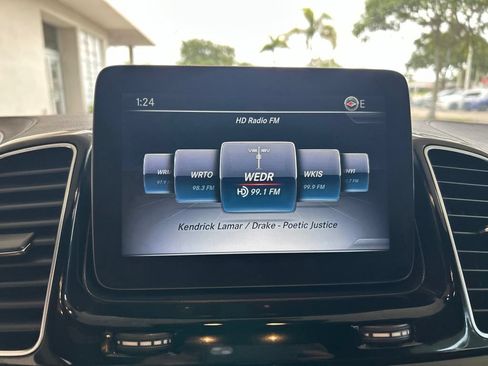 Used 2016 Mercedes-Benz GLE 450 4MATIC Coupe image 7