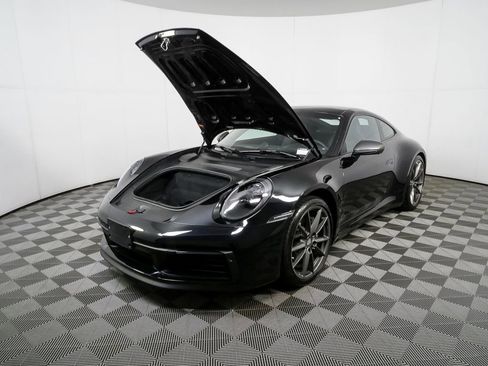 Used 2024 Porsche 911 Carrera T RWD image 32