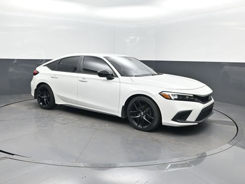 Used 2024 Honda Civic Sport image 32