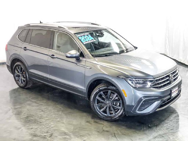 Used 2024 Volkswagen Tiguan SE FWD image 6