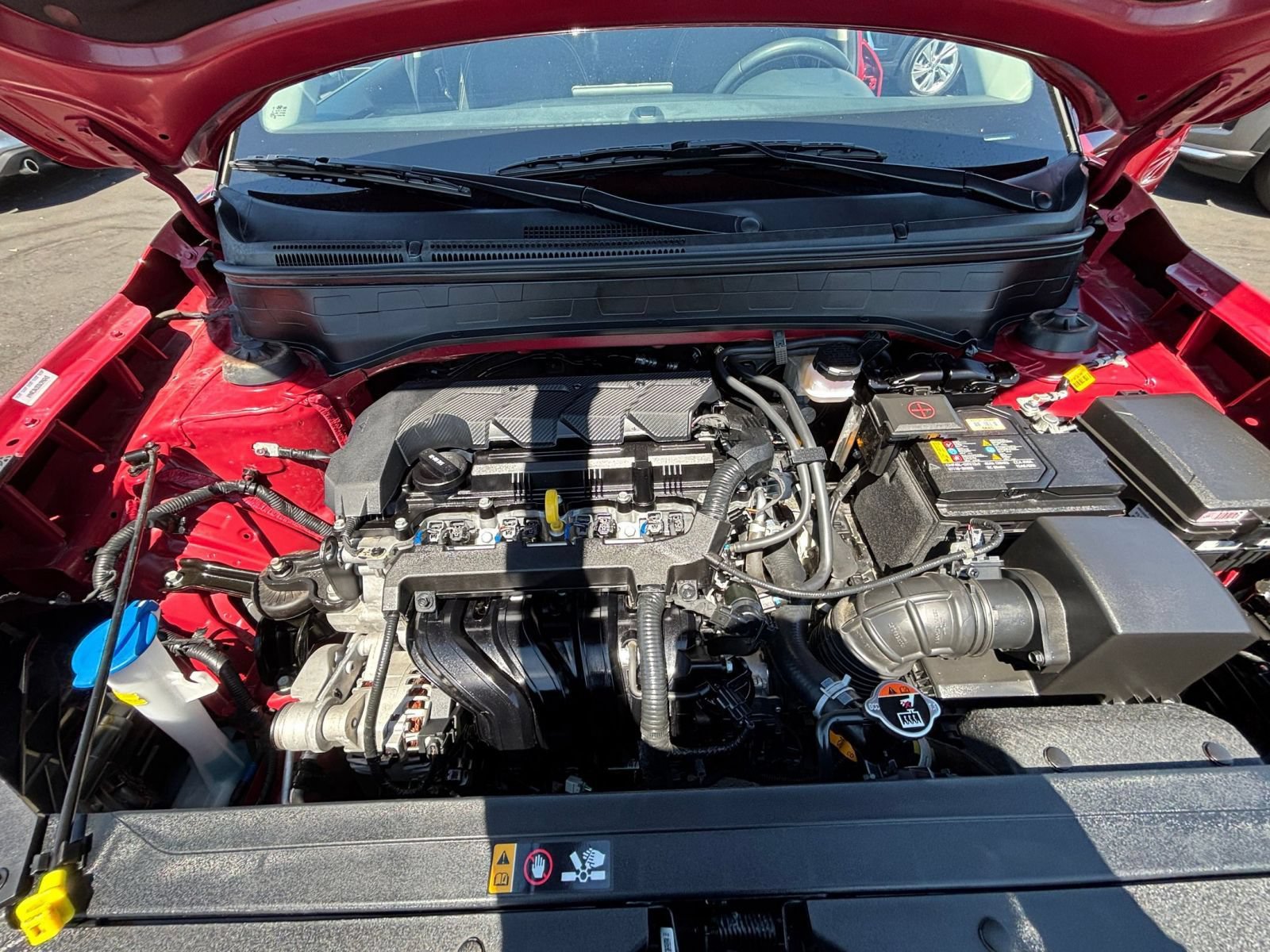 Used 2025 Hyundai Venue SEL FWD image 31