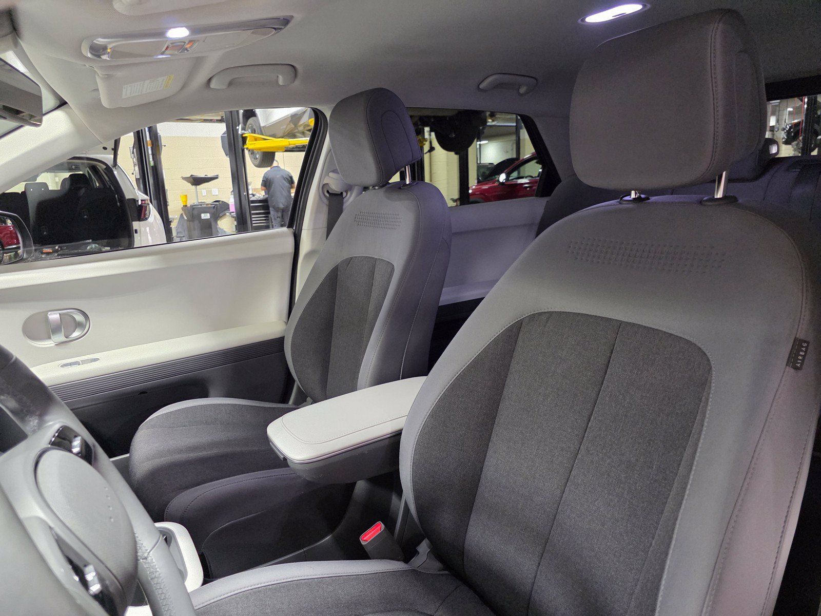 Used 2024 Hyundai Ioniq 5 SEL RWD image 22