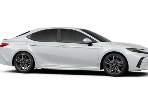 New 2026 Toyota Camry Hybrid FWD image 51