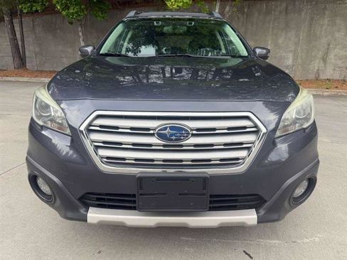 Used 2016 Subaru Outback 3.6R Limited AWD/4WD image 5
