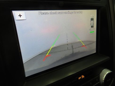 Used 2018 Ford Expedition XLT w/ Equipment Group 202A RWD image 19