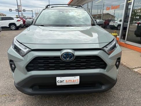 Used 2022 Toyota RAV4 XLE Premium AWD/4WD image 2