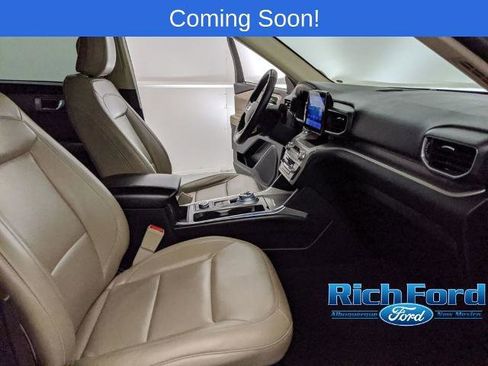 Certified 2022 Ford Explorer XLT w/ Equipment Group 202A image 22