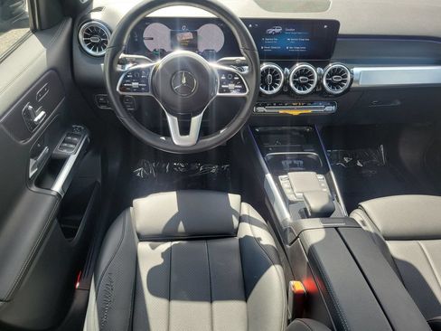 Used 2023 Mercedes-Benz EQB 300 4MATIC image 18