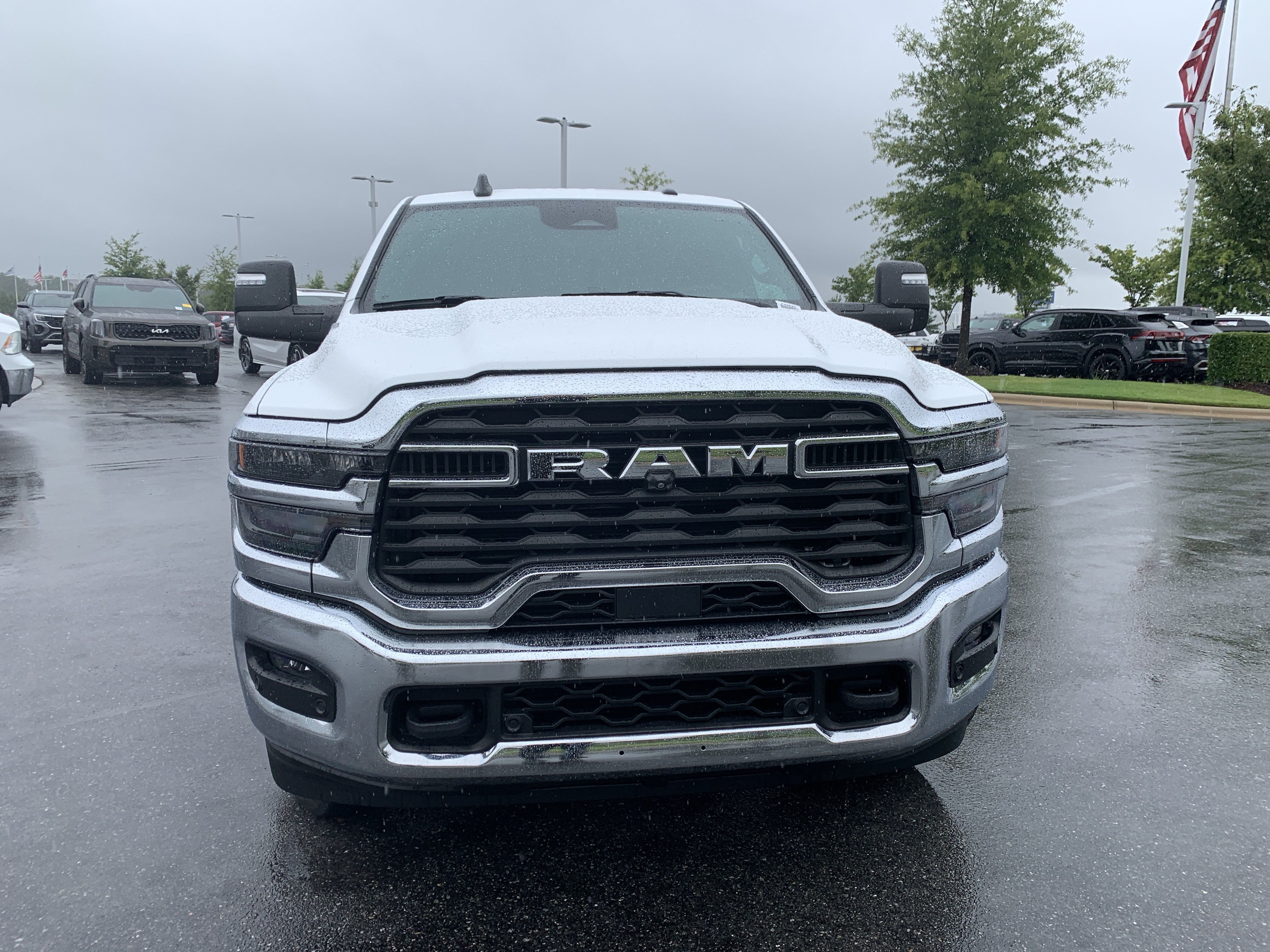 Used 2025 RAM 3500 Tradesman AWD/4WD image 3