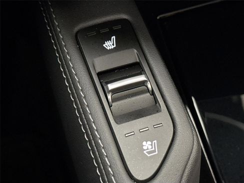 Used 2025 Kia Telluride SX X-Line image 8