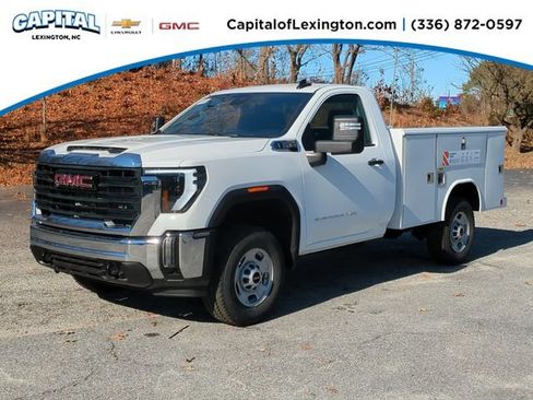 New 2024 GMC Sierra 2500 Pro w/ Convenience Package AWD/4WD image 1