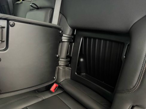 New 2026 GMC Sierra 2500 AT4 image 11