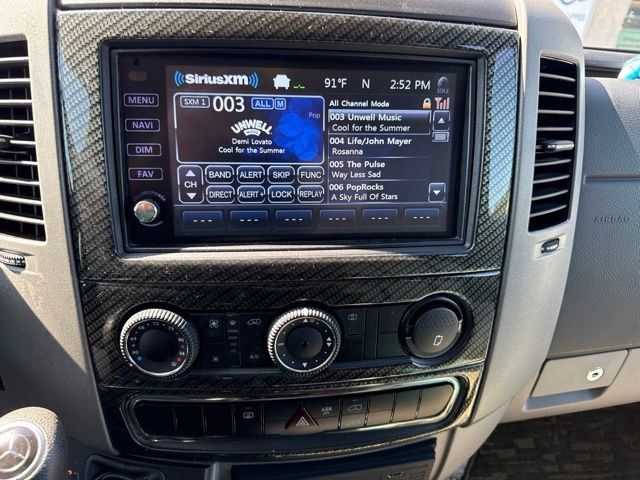 Used 2016 Mercedes-Benz Sprinter 3500 image 11