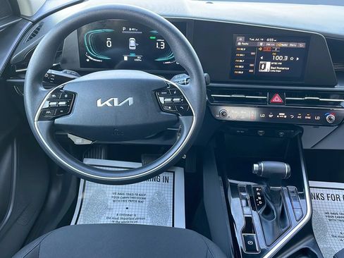 Used 2026 Kia Niro LX FWD image 20
