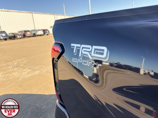 Used 2024 Toyota Tacoma TRD Sport AWD/4WD image 10