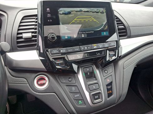 Used 2023 Honda Odyssey Sport image 15