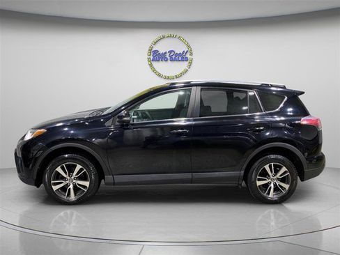 Used 2017 Toyota RAV4 XLE w/ Plus Special Value Package AWD/4WD image 2