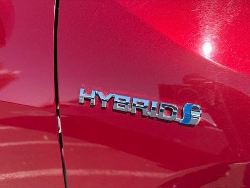 Certified 2021 Toyota RAV4 XLE AWD/4WD image 3