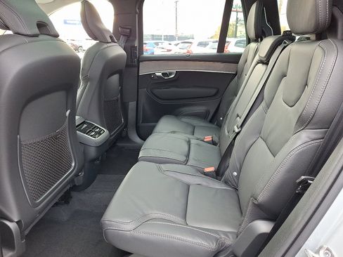 New 2026 Volvo XC90 B6 Ultra w/ Protection Package image 5