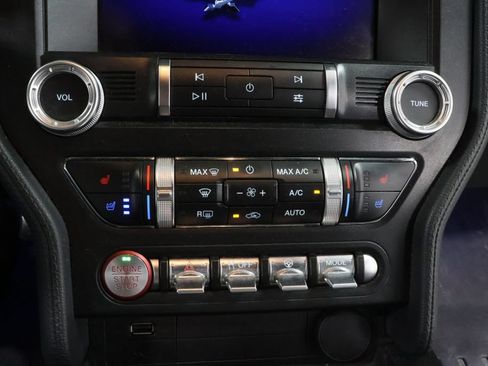 Used 2019 Ford Mustang Premium RWD image 10