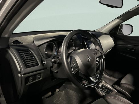 Used 2024 Mitsubishi Outlander Sport SE image 10