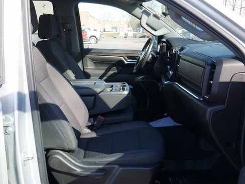 Used 2022 Chevrolet Silverado 1500 RST w/ Z71 Off-Road Package image 27