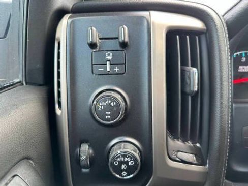 Used 2018 GMC Sierra 1500 Denali w/ Denali Ultimate Package AWD/4WD image 25