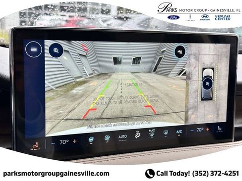 New 2024 Lincoln Corsair Reserve w/ Equipment Group 202A FWD image 22