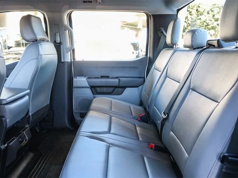 New 2026 Ford F250 XL w/ XL Chrome Package image 26