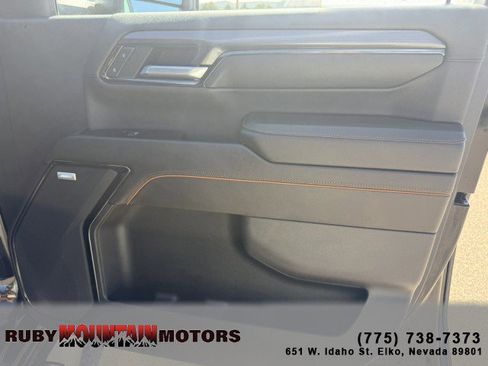 Used 2024 GMC Sierra 2500 AT4 w/ AT4 Premium Plus Package image 25