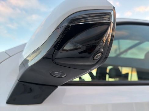 Used 2021 Chevrolet Tahoe RST w/ Luxury Package image 12