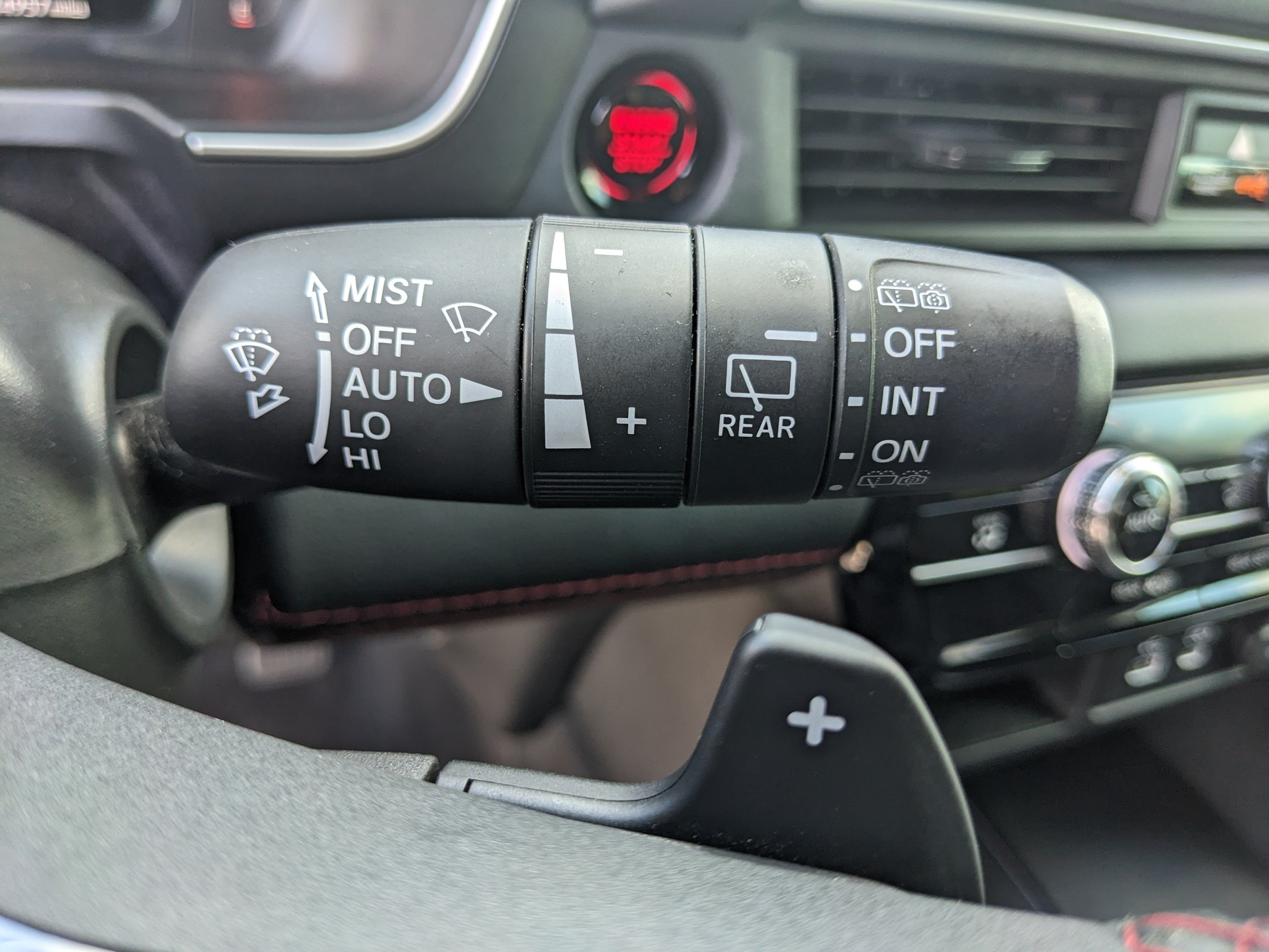 Used 2025 Honda Pilot Black Edition image 31
