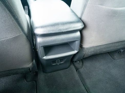 Used 2020 Toyota RAV4 LE FWD image 35