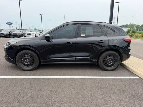 Used 2023 Ford Escape ST-Line Elite w/ Class II Trailer Tow Package AWD/4WD image 8