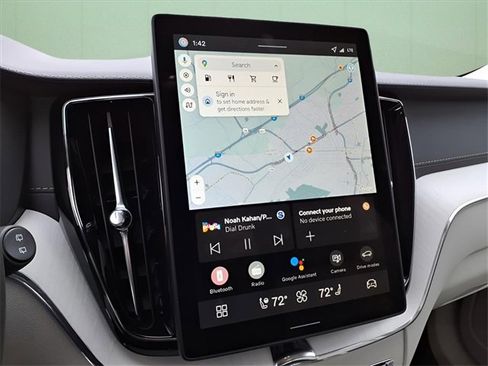 New 2026 Volvo XC60 B5 Ultra w/ Protection Package Premier image 18