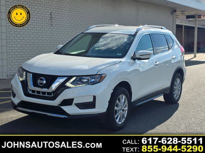 Used 2017 Nissan Rogue SV