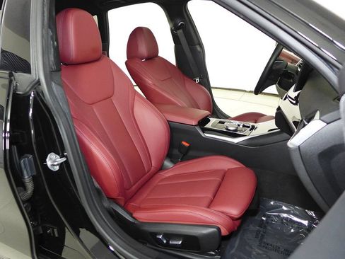 Used 2023 BMW i4 eDrive35 RWD image 19