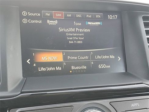 Used 2020 Nissan Pathfinder SV image 25