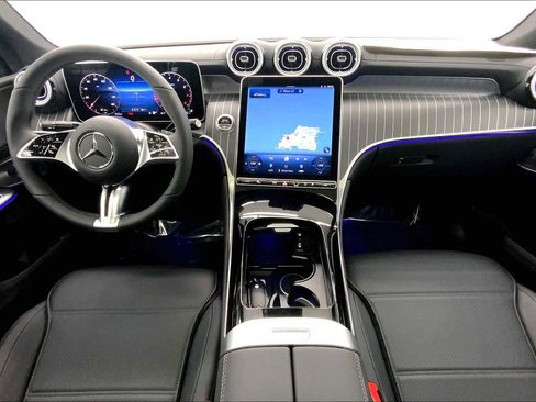 New 2026 Mercedes-Benz GLC 300 4MATIC image 19