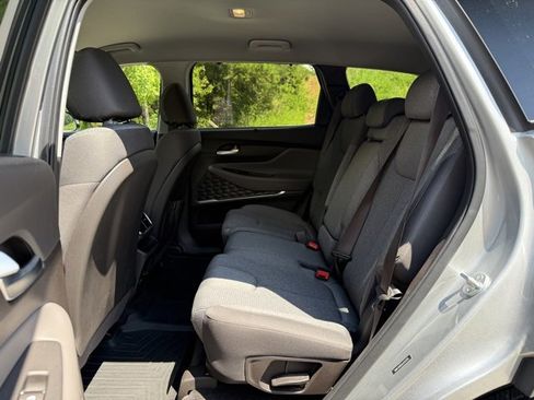 Used 2020 Hyundai Santa Fe SEL w/ Convenience Package image 24