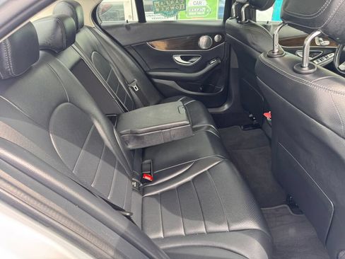 Used 2017 Mercedes-Benz C 300 4MATIC Sedan image 21