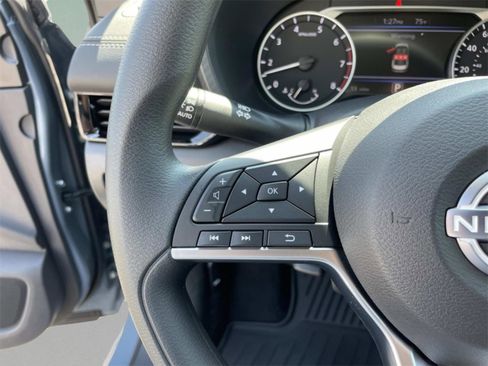 New 2025 Nissan Sentra SV image 12