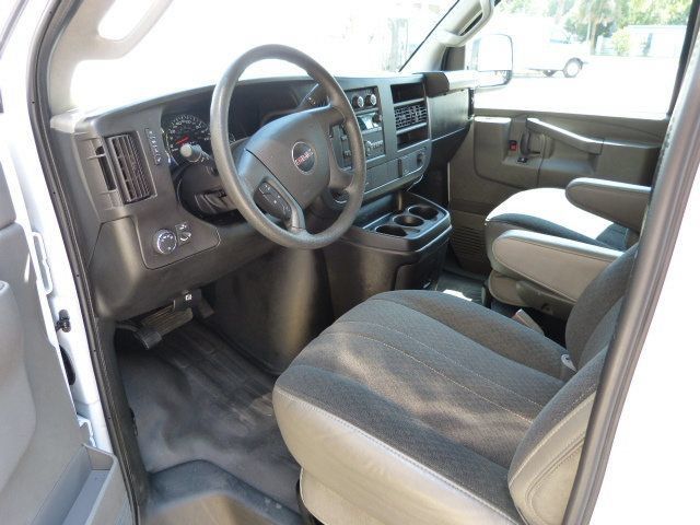 Used 2022 GMC Savana 2500 w/ Driver Convenience Package RWD image 27