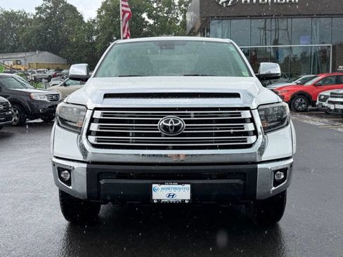 Used 2020 Toyota Tundra Limited w/ Limited Premium Package AWD/4WD image 5