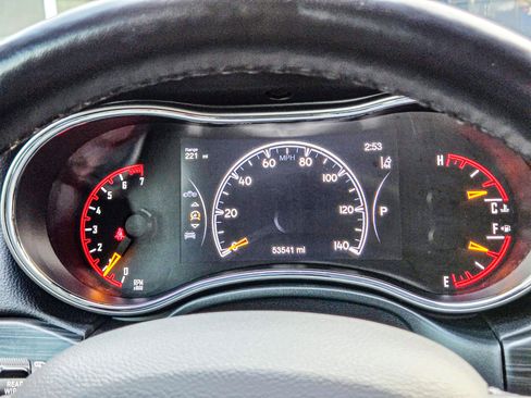 Used 2020 Jeep Grand Cherokee Limited w/ Luxury Group II image 20