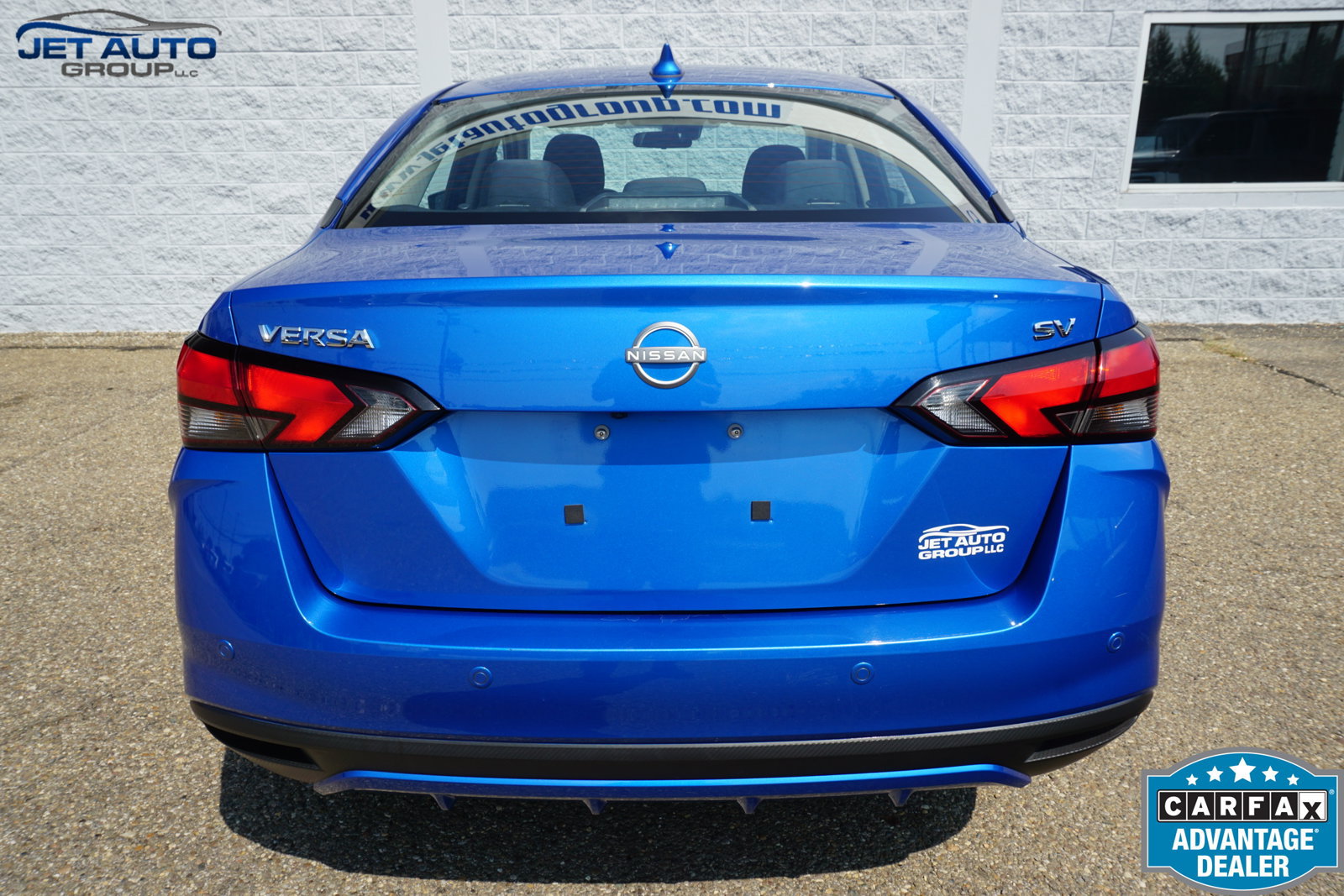 Used 2024 Nissan Versa SV FWD image 15