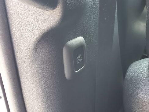Used 2025 Toyota Sienna XLE Woodland Edition AWD/4WD image 14