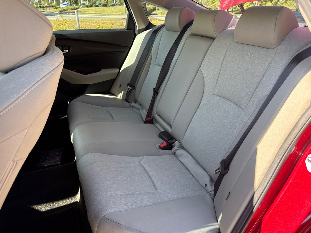 Certified 2024 Honda Accord LX image 32