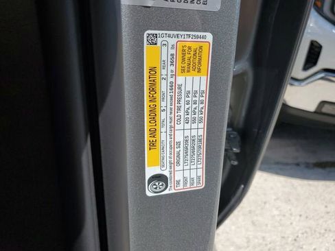 New 2026 GMC Sierra 3500 AT4 w/ AT4 Premium Plus Package AWD/4WD image 33